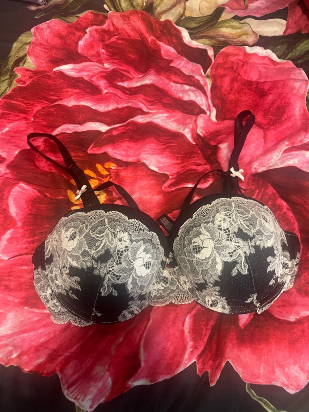 Victoria's Secret Dream Angels Balconet push-up bra 36d